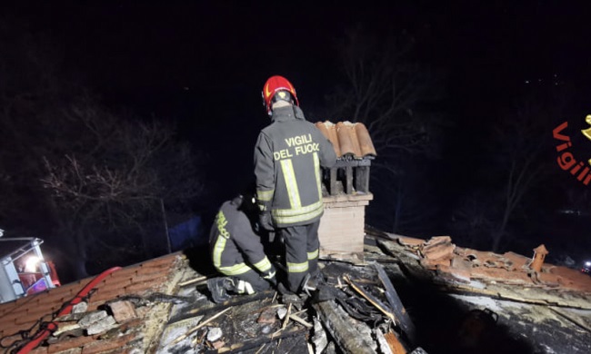 Allarme incendi ieri sera a Bastiglia e Serramazzoni