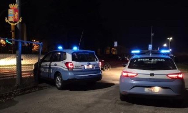 Rissa all’alba in un bar a Modena, 6 denunciati
