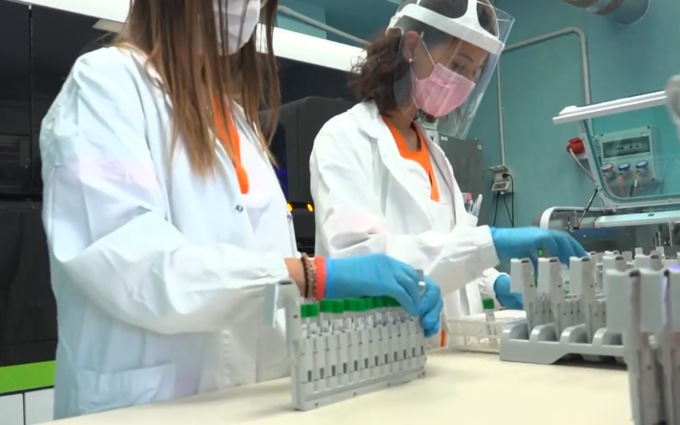 Epatite acuta bambini: due casi in Emilia. Cosa sono gli adenovirus