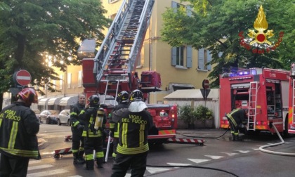 Carpi: incendio nella cucina del ristorante Carducci