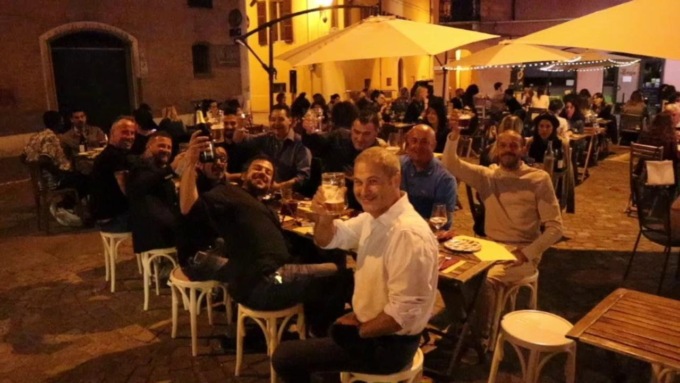 Torna “Tavolini sotto le stelle” in centro a Modena dal 20 al 22 maggio