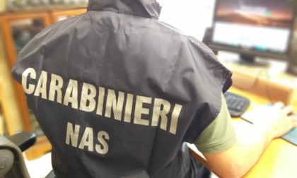 Vendita illegale di farmaci sul web: la NAS di Parma oscura 5 siti Internet
