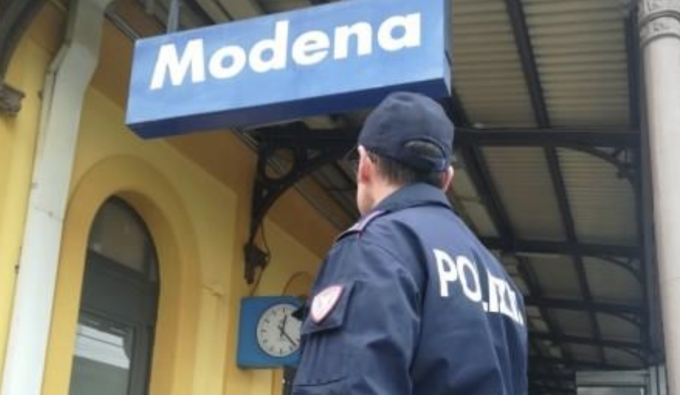 La Polizia Ferroviaria rintraccia e denuncia un minore membro di una baby gang