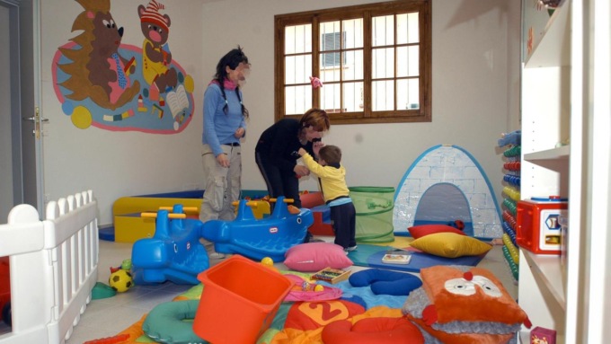 Asili nido, rifiutato quasi il 50% dei bambini: Pd e Rifondazione Comunista chiedono spiegazioni al Comune