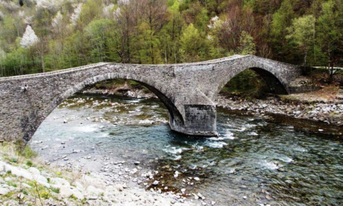 Riolunato, resta operativo il divieto di transito sul percorso ciclopedonale del Ponte della Fola