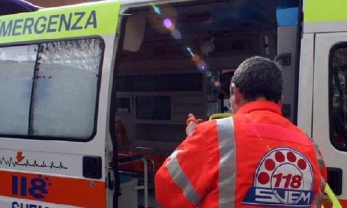 Infortunio sul lavoro, artigiano muore dopo una caduta
