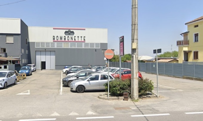 Operaia schiacciata da una fustellatrice: iniziato il processo per i vertici dell’azienda