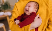 Shaken baby syndrome: due bambini ricoverati, indagati i genitori