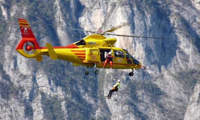Due escursionisti reggiani bloccati sull’Appennino modenese: salvati da EliPavullo