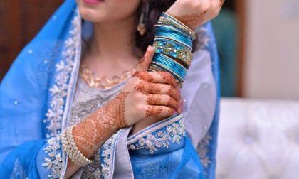 Giovane indiana rifiuta le nozze forzate e denuncia la famiglia