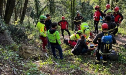 Montegibbio, ciclista di 13 anni cade e si procura un trauma