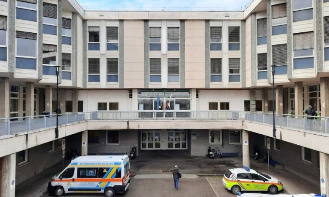Camionista colpito da un aneurisma al volante: salvato dal Team Emergenze di Modena