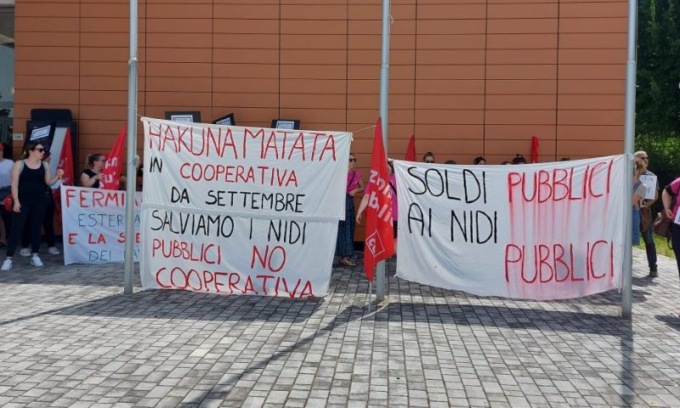 Nidi infanzia, le educatrici tornano a scioperare contro l’esternalizzazione