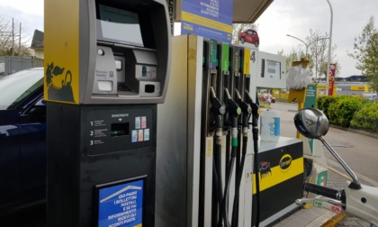 Senza freno l’aumento del gasolio: l’84% dei distributori ha aumentato i prezzi. Il 70 per cento lo vende oltre i due euro
