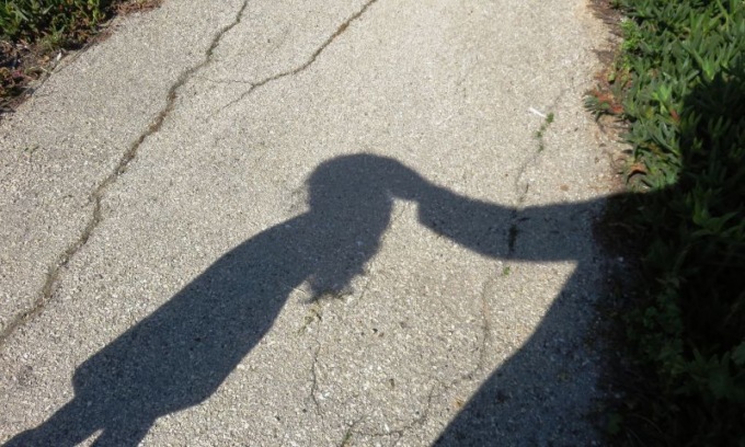 Il 46enne arrestato per aver molestato le bambine in spiaggia: spunta una terza vittima