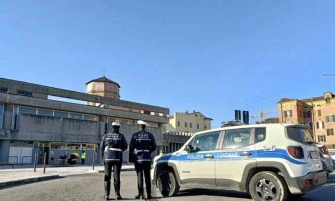 Sanzione  ad un  finto proprietario di un’auto con  radiazione per l’automezzo