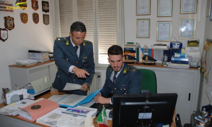 Sequestrati a due fratelli imprenditori beni per oltre 700 mila euro