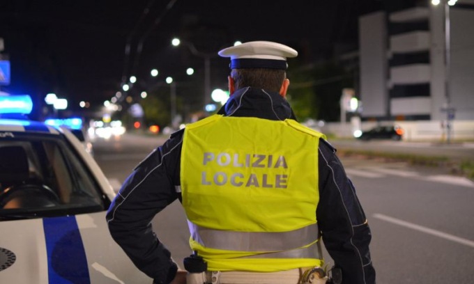 Guidano ubriachi, due denunciati dopo incidenti stradali