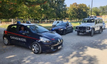 Spari ai laghi Curiel: un uomo è rimasto ferito