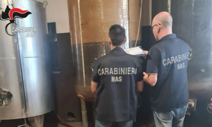 Controlli dei Nas: trovate irregolarità nelle nostre cantine e aziende vitivinicole