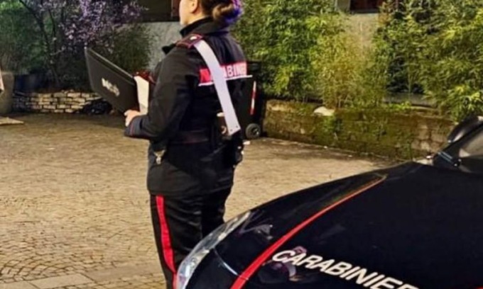 Aggredita dall’ex al Parco Ducale: arrestato un ventenne
