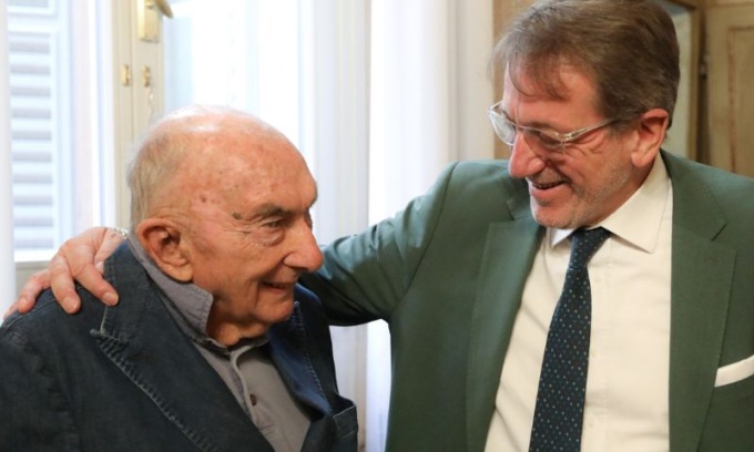 Festa in municipio per i novanta anni di Beppe Zagaglia