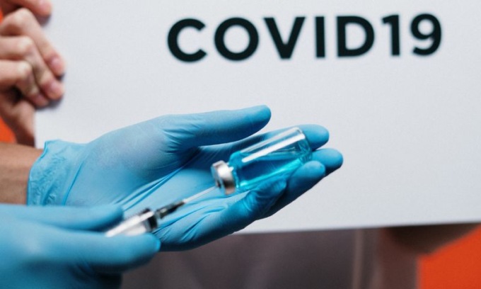 Covid, consegnate le prime dosi del vaccino