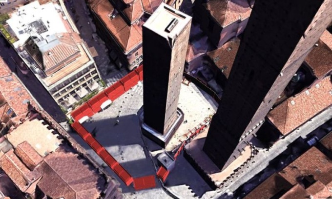 Affidati anche ad un’azienda di Modena i lavori per evitare il crollo della Garisenda