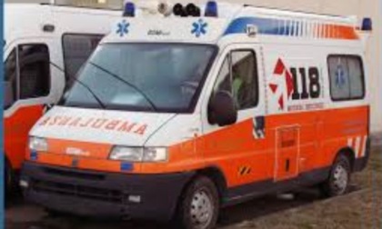 Precipita da un'altezza di sette metri: morto sul colpo