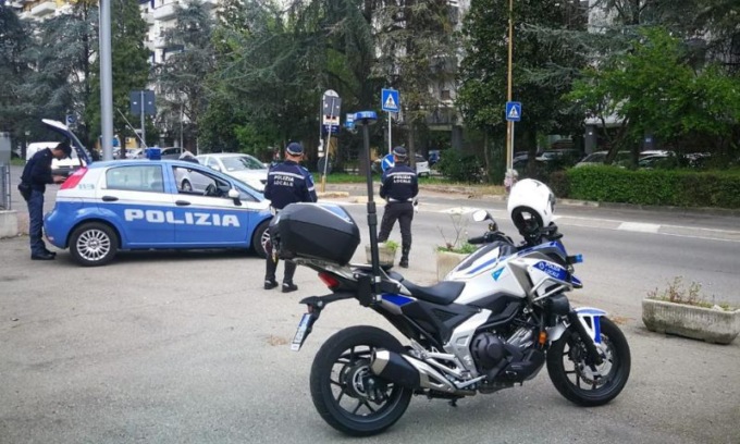 Troppe irregolarità in un negozio del centro storico: sanzioni per oltre 21mila euro