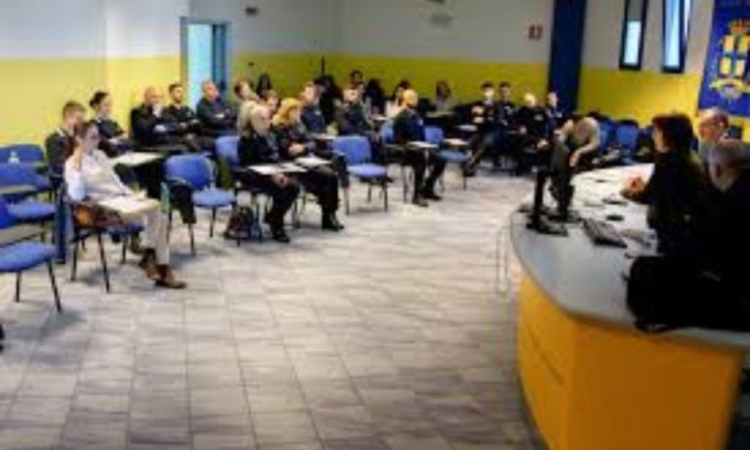 Alla scuola Interregionale della Polizia Locale si studia il comportamento aggressivo dei ragazzi
