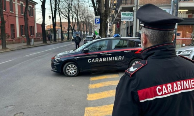 Due minorenni rapinati lungo la tratta ferroviaria Castelfranco Emilia – Reggio