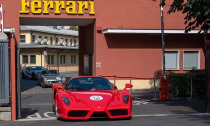 Torna la Notte Rossa dedicata alla Ferrari Auto