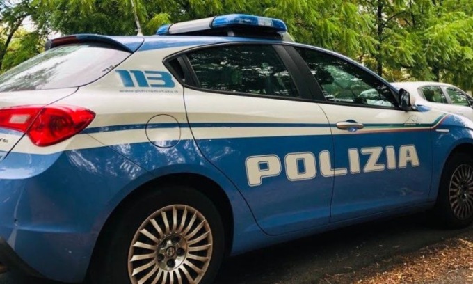 Ladro seriale, autore di furti e rapine, arrestato dalla Polizia di Stato