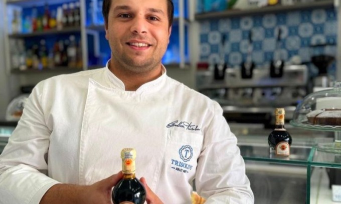 L’affermato pasticciere Gianluca Trisolini alla scoperta dell’Aceto Balsamico Tradizionale di Modena DOP