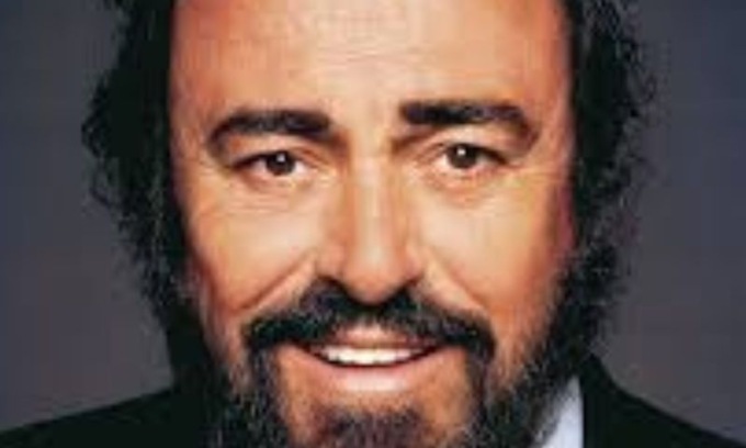 Presentato il programma per celebrare i novanta anni di Luciano Pavarotti