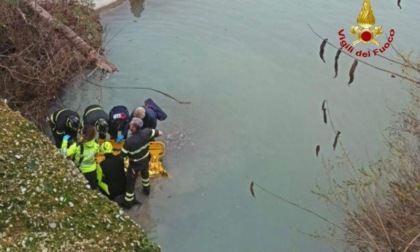 Donna di 71 anni scivola vicino a Ponte Marianna: è grave