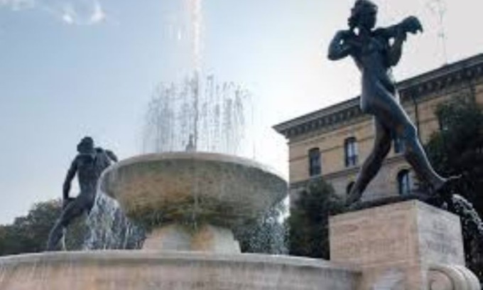 Fontana del Graziosi in manutenzione