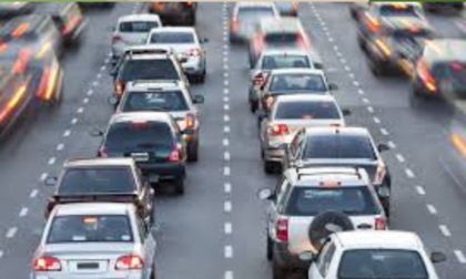 Lunghe code in A1 causa scontro tra due camion