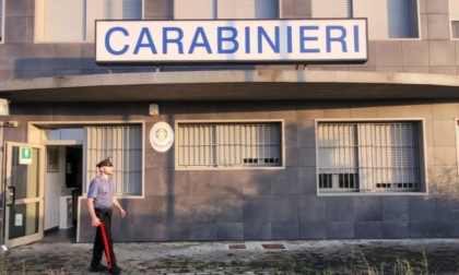 Con coltello e sotto l'effetto dell'alcol: denunciato un modenese