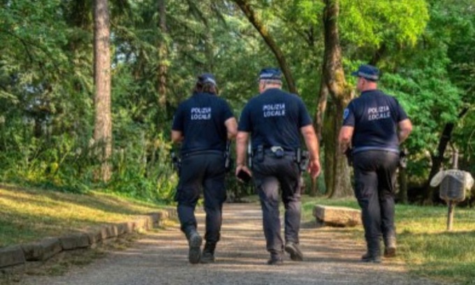 Controlli della Polizia locale nei parchi della città