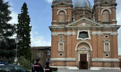 In affidamento sociale aggredisce fisicamente un parente: 43enne torna in carcere