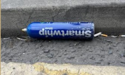 Sequestrate bombolette di "gas esilarante"