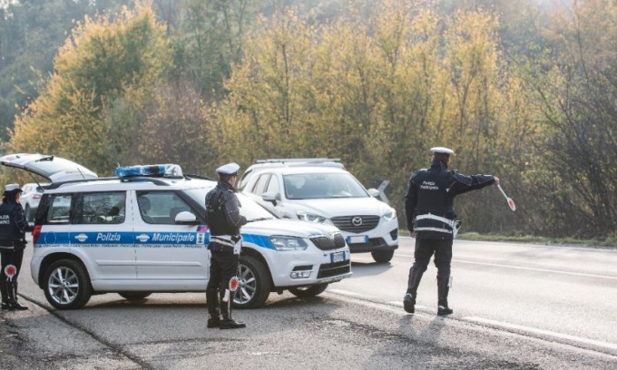 Nuovi controlli sulla Nuova Estense e in via Abetone