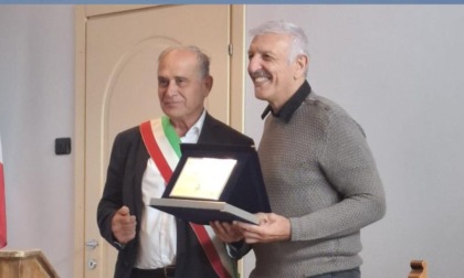 Cittadinanza onoraria per il manager da palco di Vasco Rossi