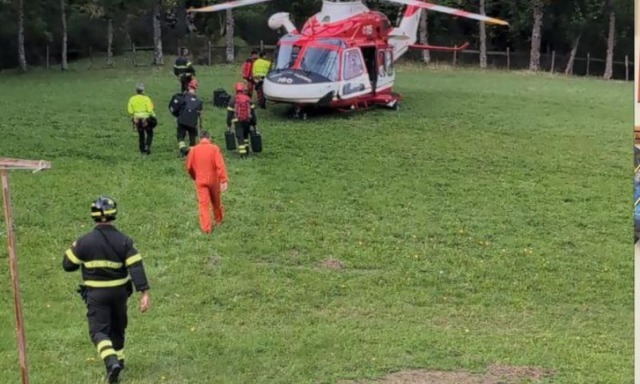 Fungaiolo si perde nella zona del lago Baccio: soccorso dai Vigili del Fuoco