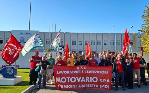 Motovario: nuovo sciopero in azienda per l’uso degli occhiali sul posto di lavoro