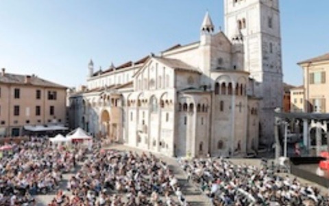 FestivalFilosofia fa felici tutti e ritornerà nel 2026 con la parola “caos”