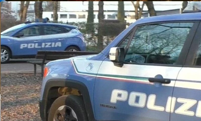 Sorpreso a spacciare crack in piena notte al Parco XXII Aprile