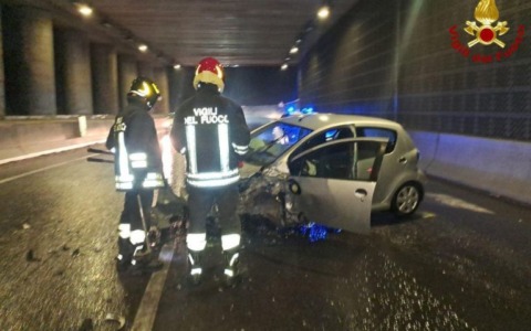 Nuovo scontro ai Carrai: tre auto coinvolte